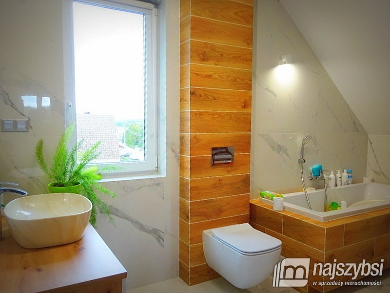 DRAWSKO - obrzeża,  dom wolnostojący (13)