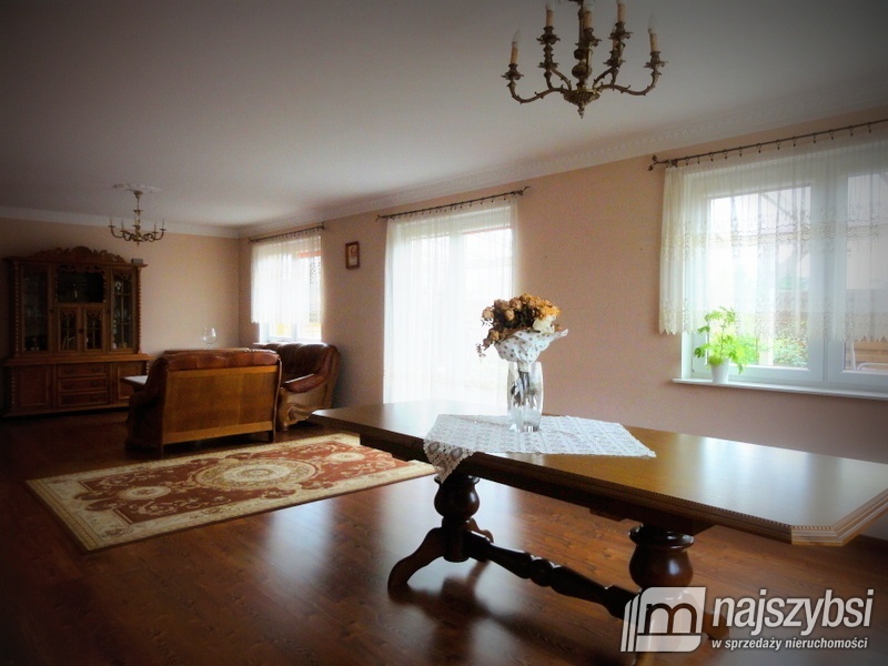 CHOCIWEL - dom wolnostojący (6)