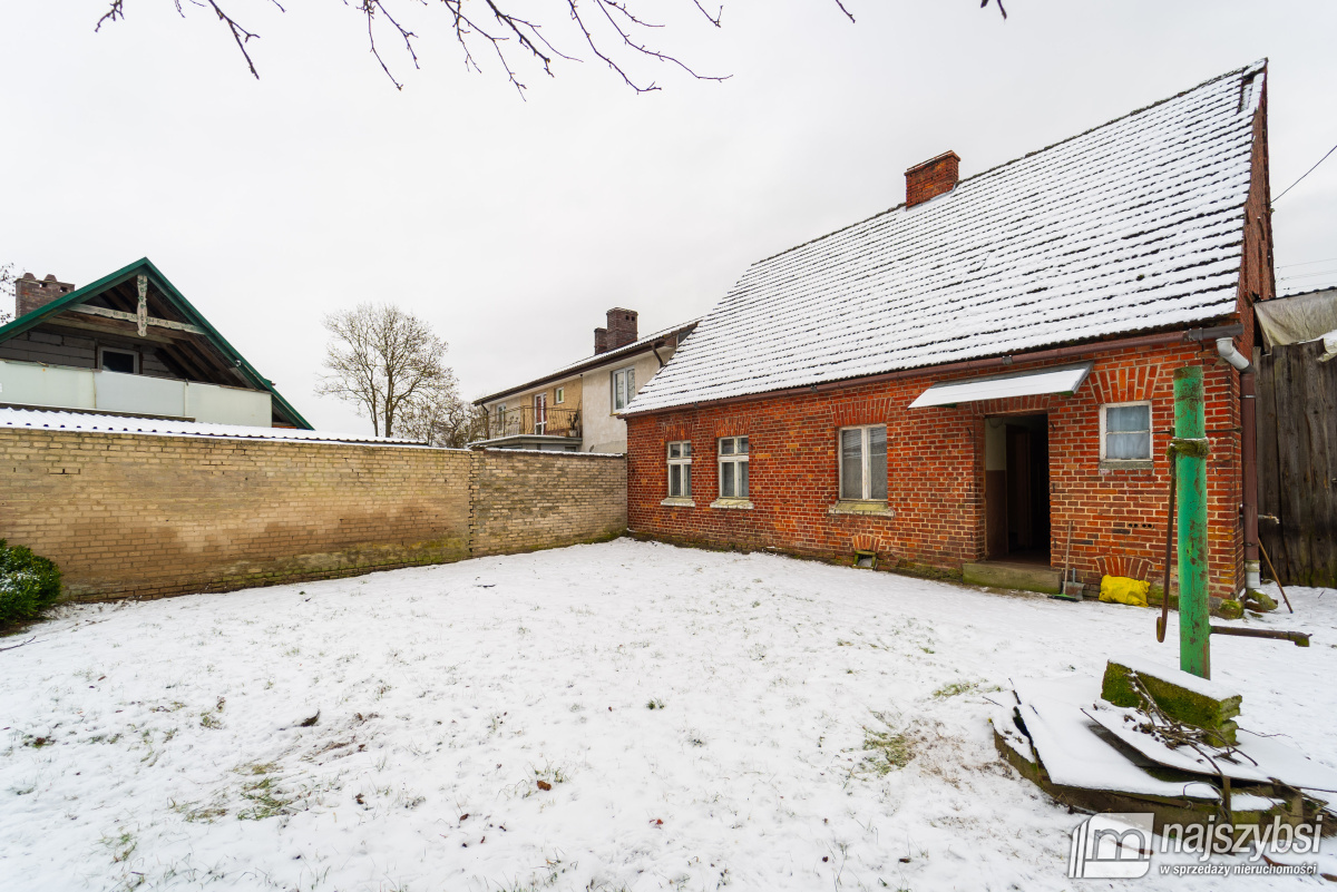 Sicko - dom z budynkami gospodarczymi (6)