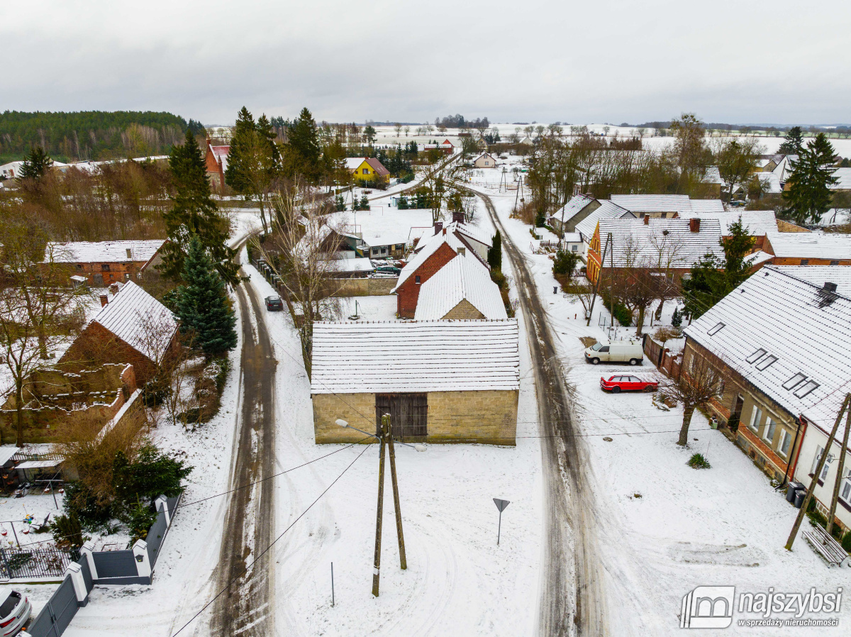 Sicko - dom z budynkami gospodarczymi (7)