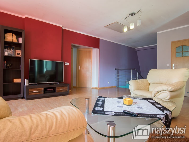 Przestronny dom 529 m2 w  Stargardzie. (20)