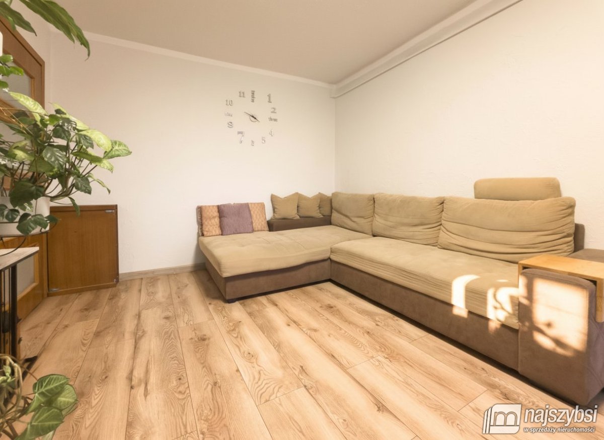 Goleniów- zadbane 2- pokojowe mieszkanie  (3)