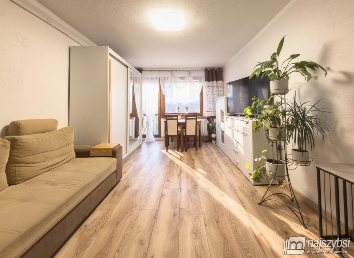 Goleniów- zadbane 2- pokojowe mieszkanie  (4)