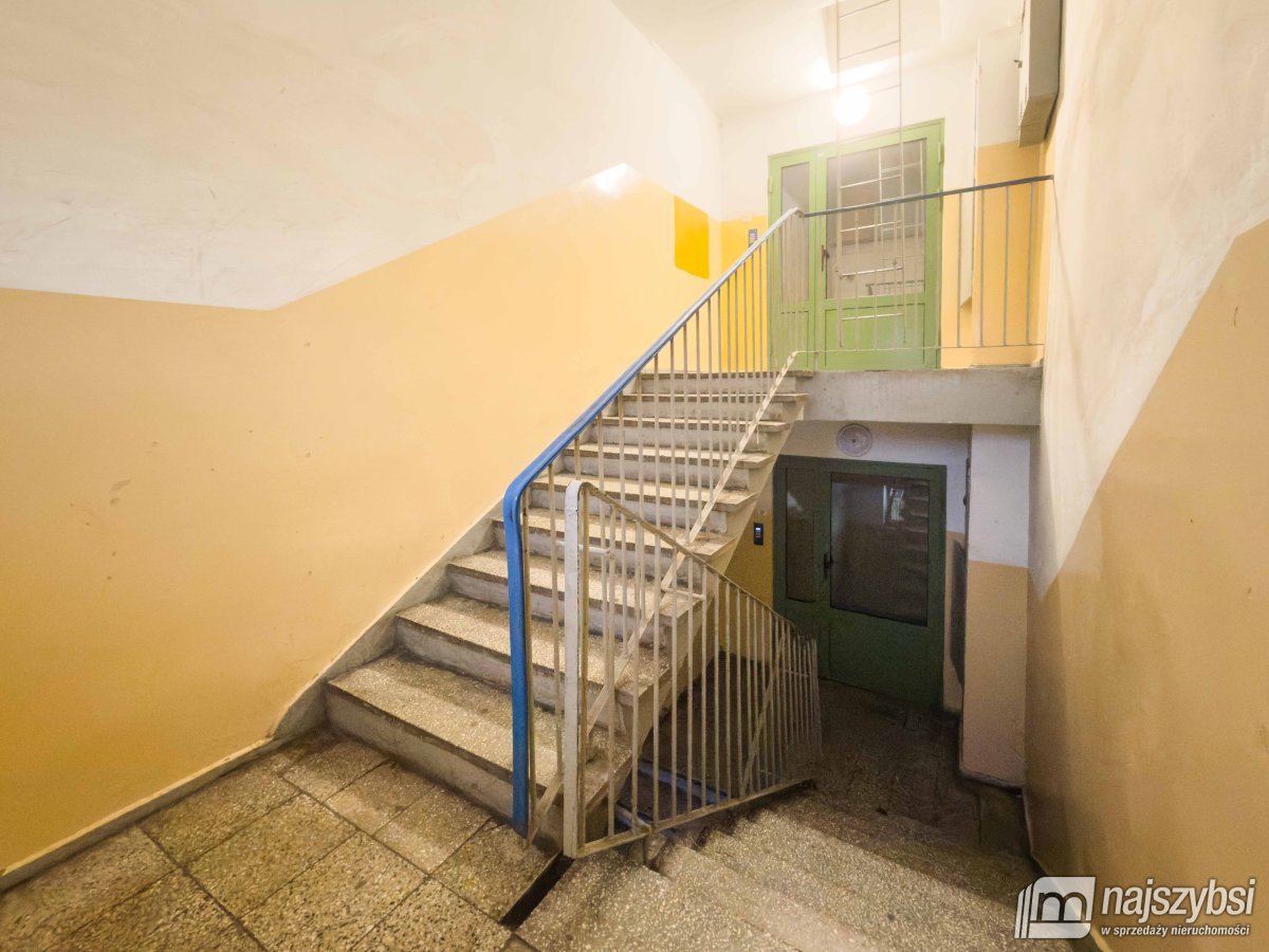 Goleniów- zadbane 2- pokojowe mieszkanie  (8)