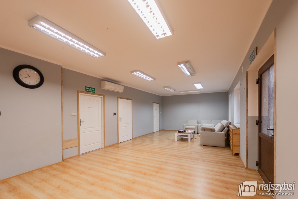 DOLICE - Piękny dom wolnostojący 260m2 + ogródek (11)