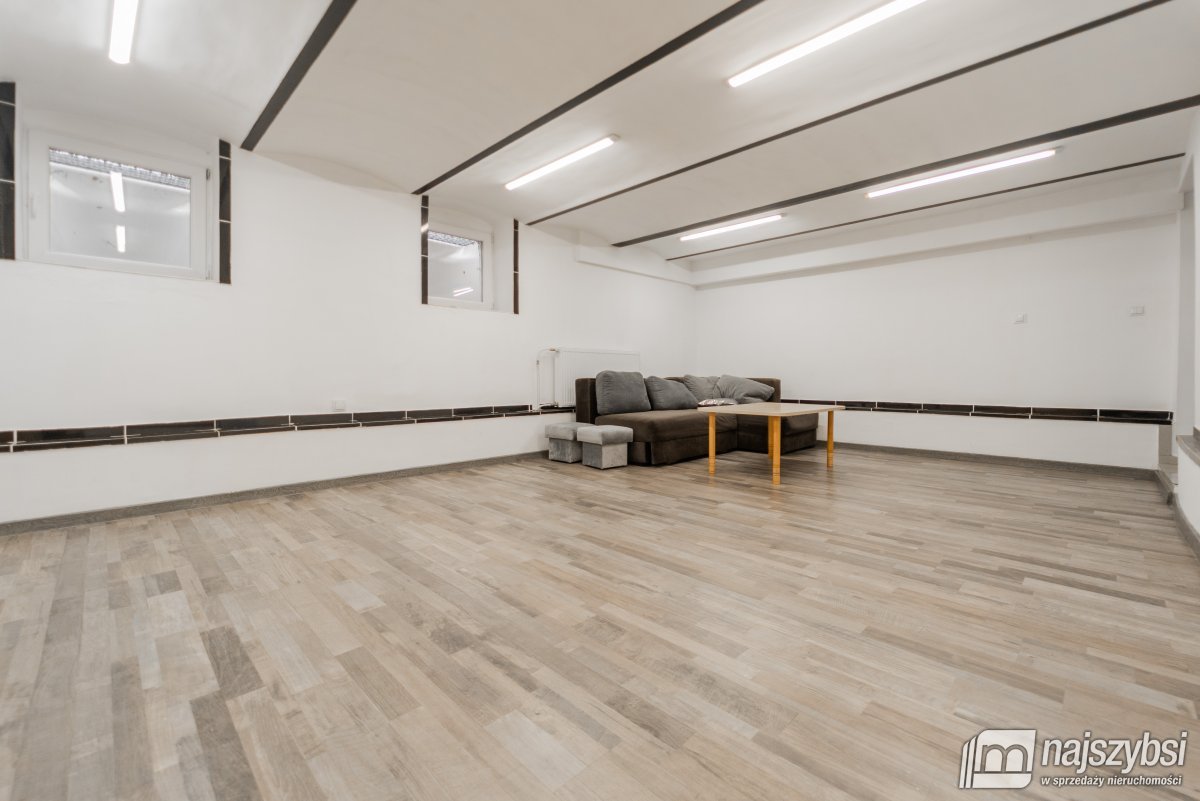 DOLICE - Piękny dom wolnostojący 260m2 + ogródek (18)