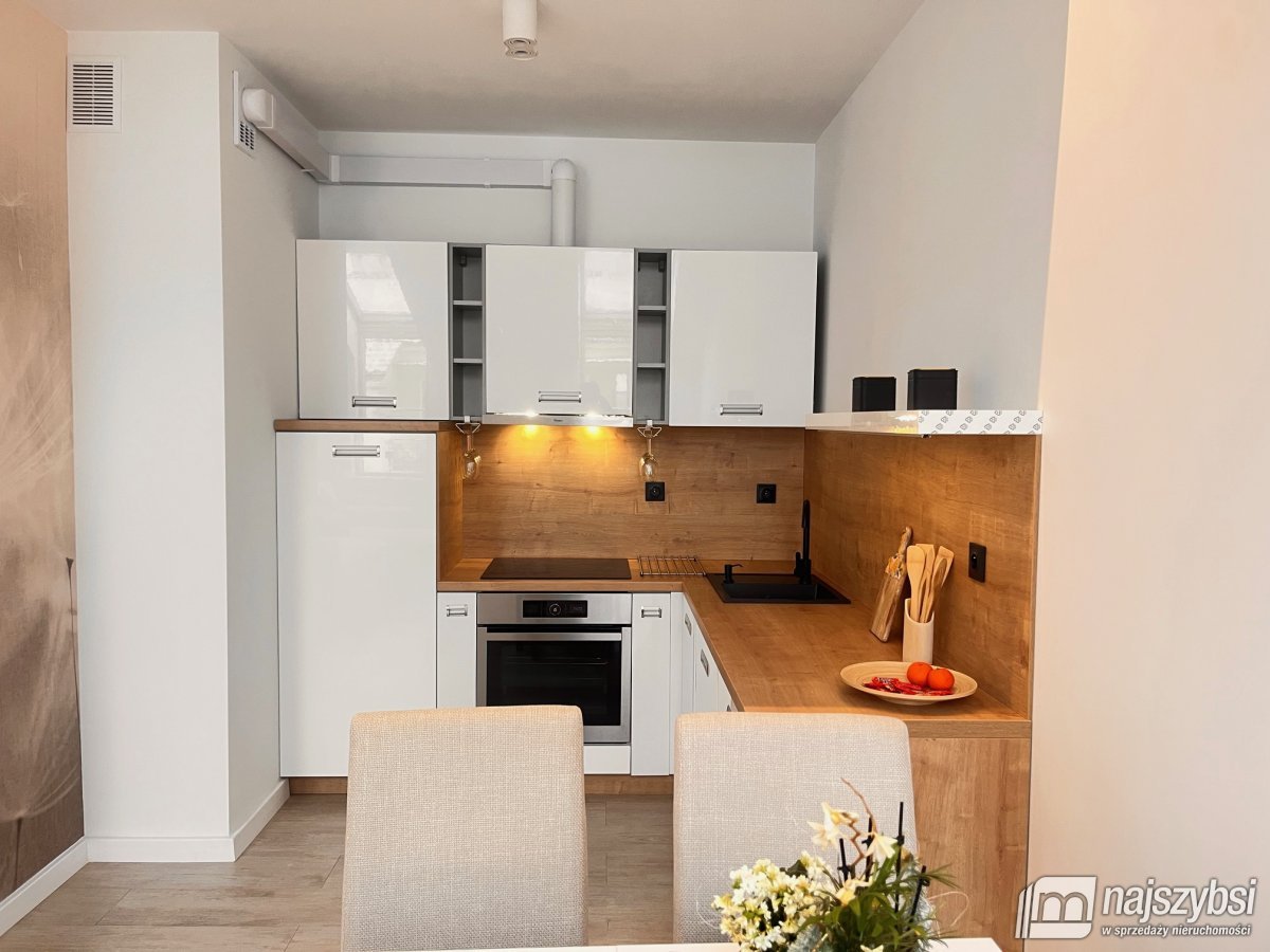 Szczecin - Eleganckie mieszkanie z garażem  (2)