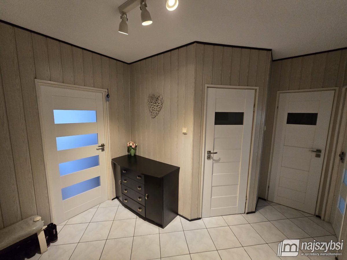 STARGARD - 3 pokoje z balkonem, ścisłe centrum (13)