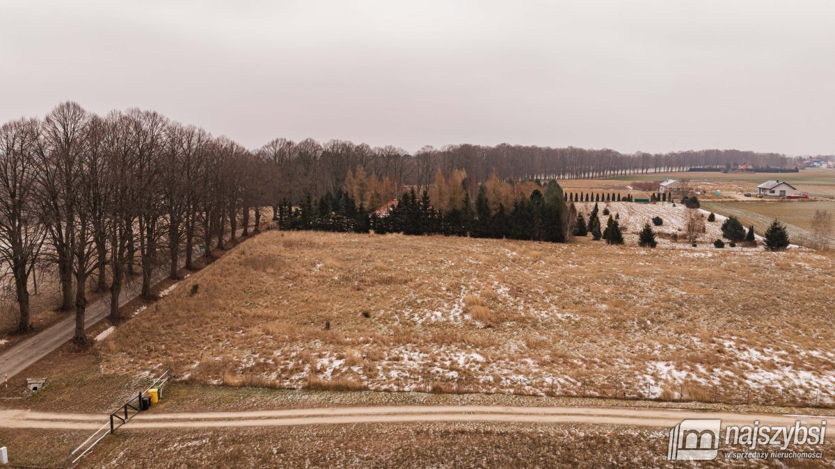 Gościno-Działka budowlana na sprzedaż 1386m2 (9)