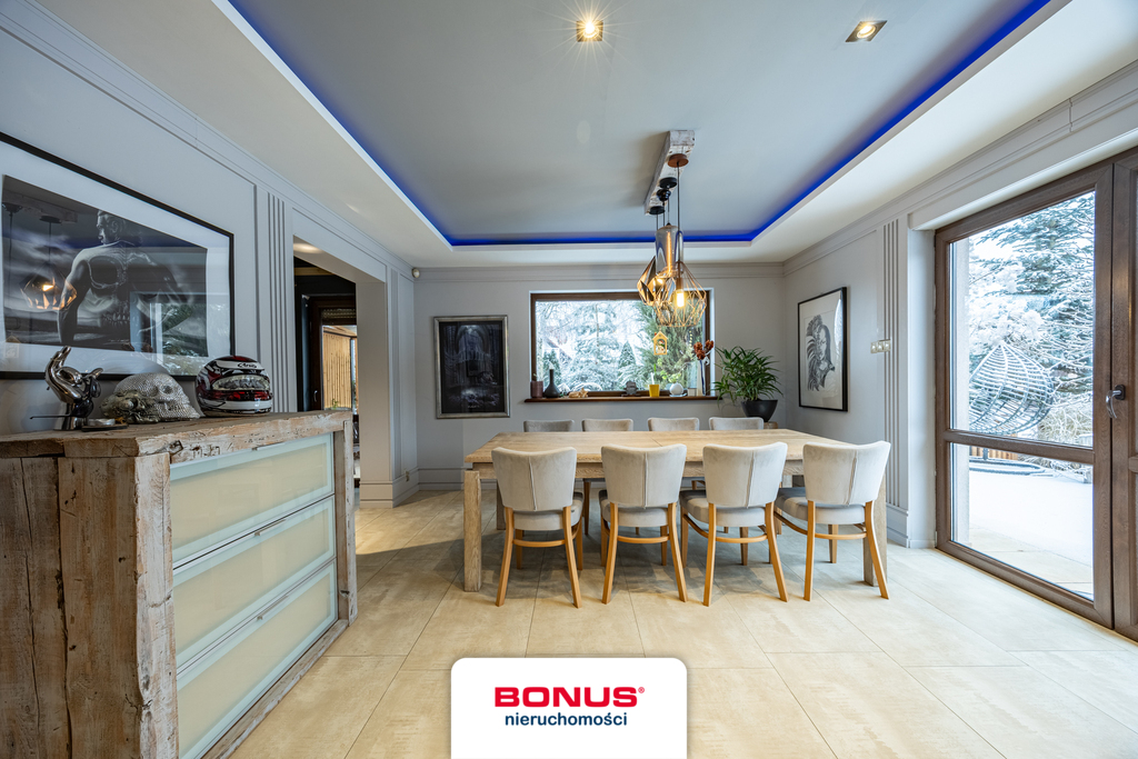 Dom z charakterem w sąsiedztwie lasu (3)