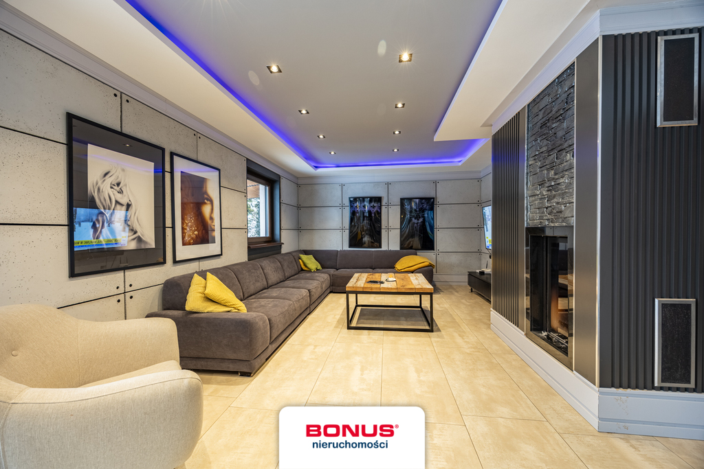 Dom z charakterem w sąsiedztwie lasu (4)