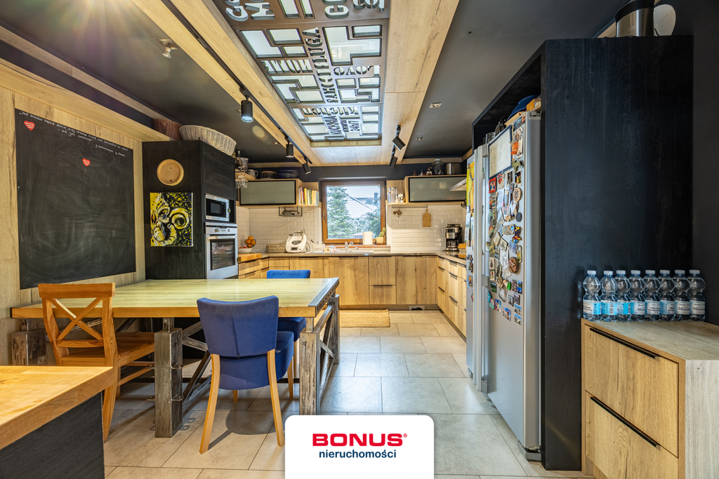 Dom z charakterem w sąsiedztwie lasu (7)