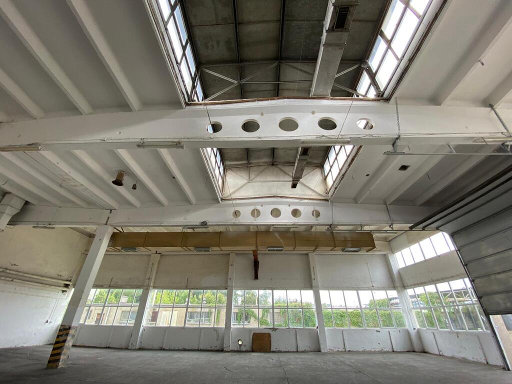 Hala magazynowo-produkcyjna z suwnicą (2)