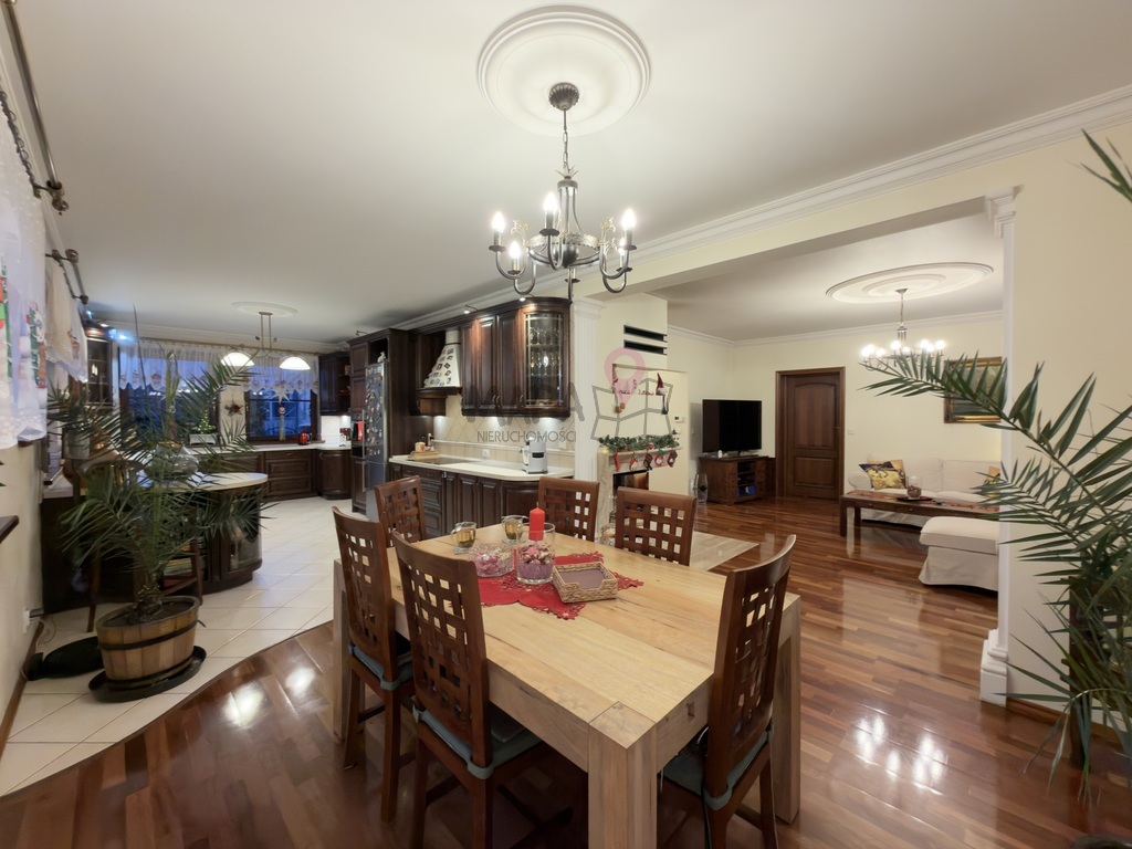 Stylowy duży dom w Świnoujściu - Przytór (5)