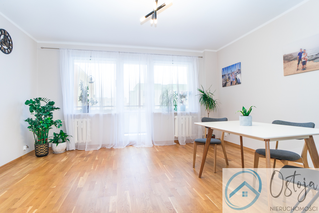 4 pokojowe własnościowe, oś. Majowe (1)