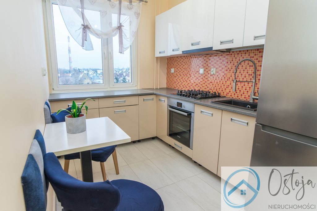 4 pokojowe własnościowe, oś. Majowe (7)