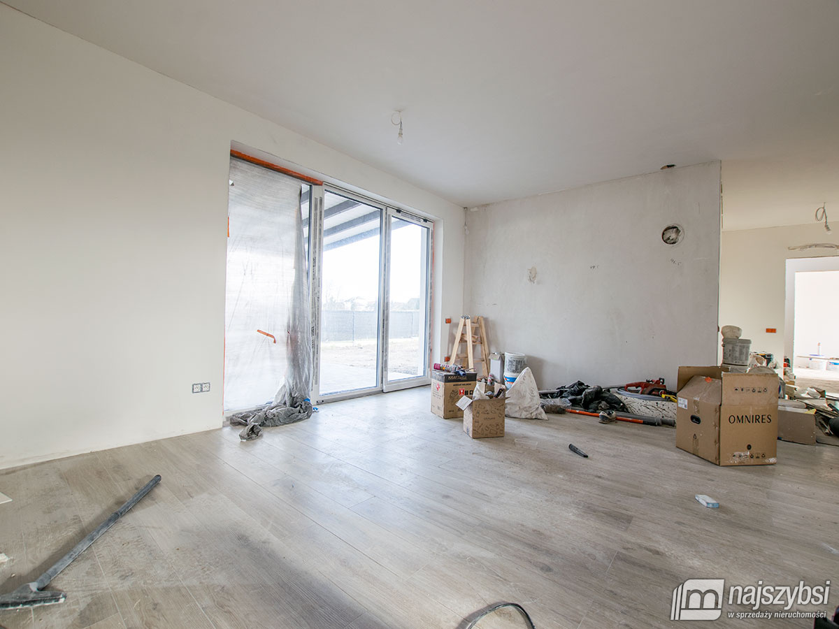 Goleniów - dom parterowy w stanie deweloperskim  (1)