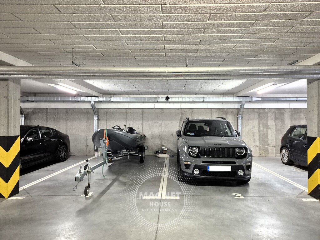 Miejsca w hali garażowej (1)