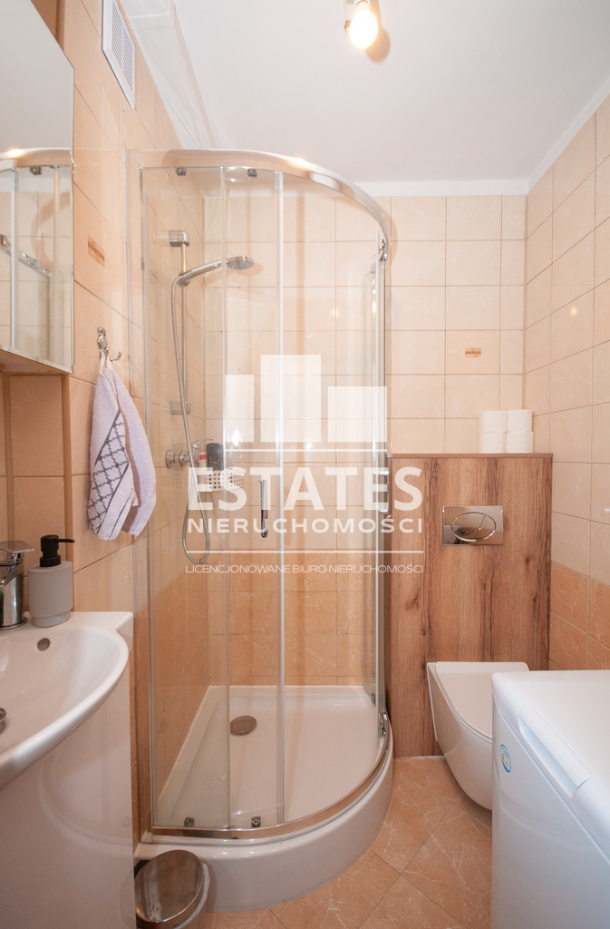 al. Wyzwolenia blisko parku (8)