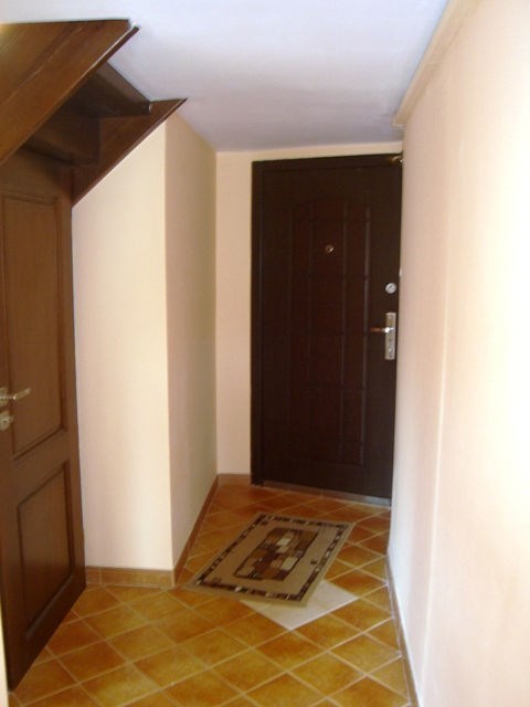 Niestandardowe  * 90 m2 po podłodze (10)