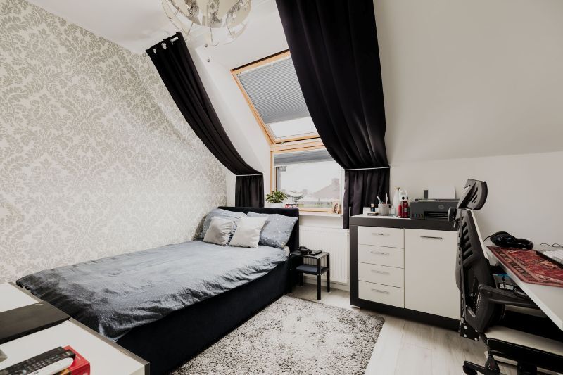 Dwupoziomowy apartament będący namiastką domu. (11)