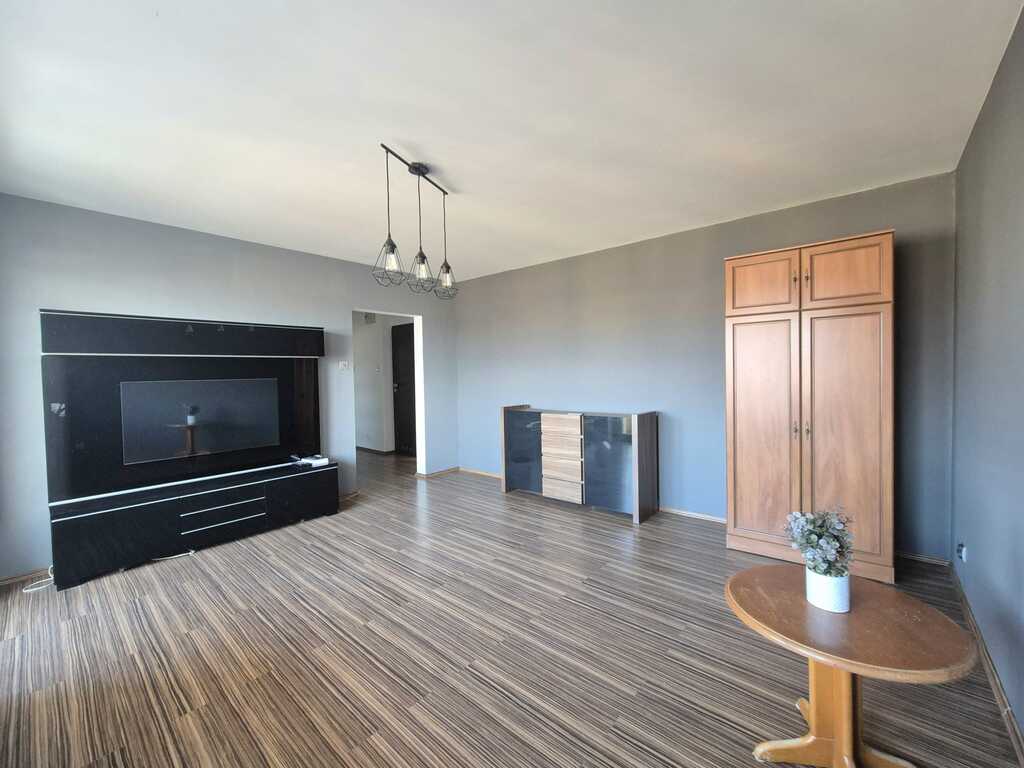 Przestronne mieszkanie 3pokoje z loggią w Policach (2)