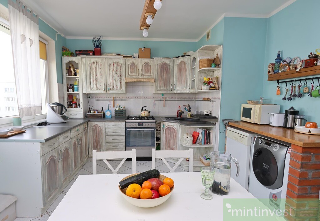 Mieszkanie 3 pokojowe z balkonem (6)