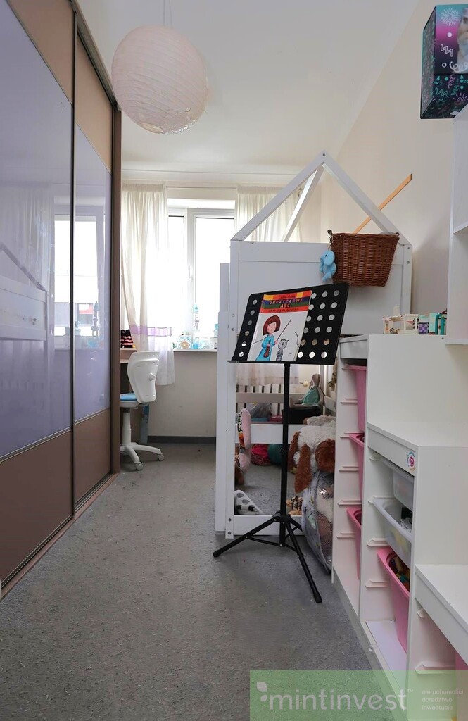 Mieszkanie 3 pokojowe z balkonem (13)