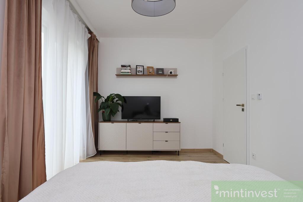 Nowoczesny dom w atrakcyjnej lokalizacji (14)