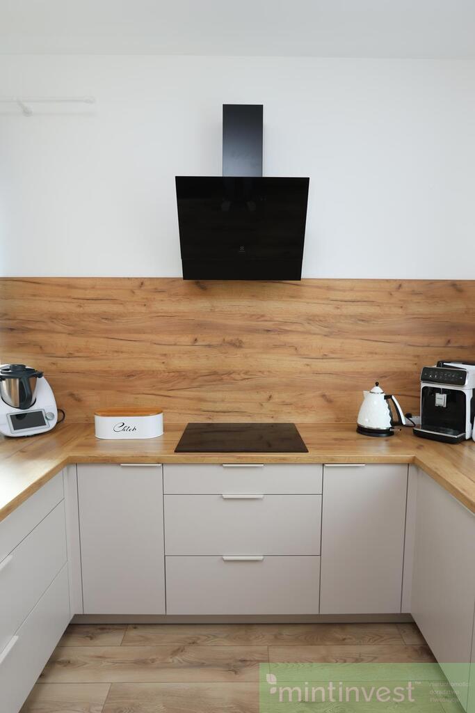 Nowoczesny dom w atrakcyjnej lokalizacji (6)