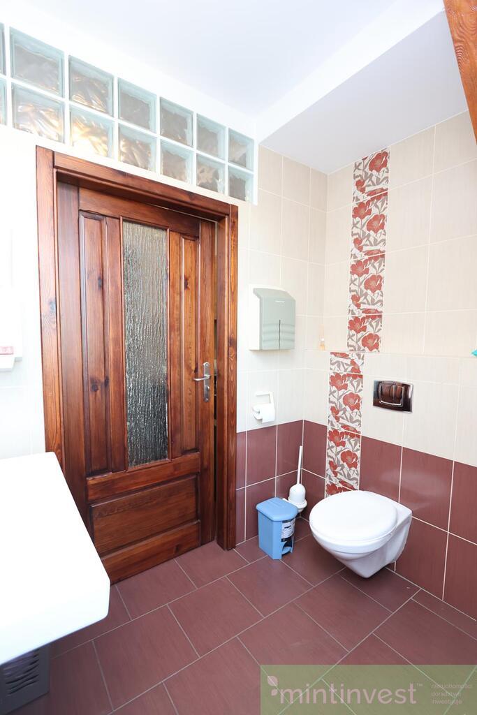 Przestronny lokal użytkowy w centrum miasta (11)