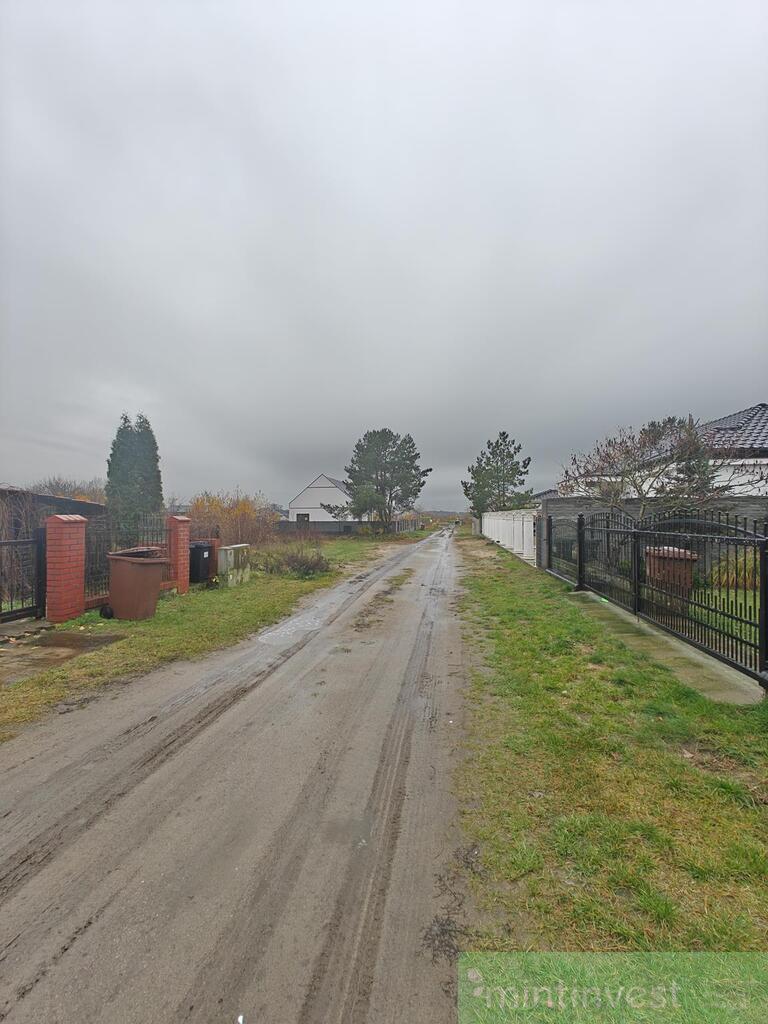 Działka z warunkami zabudowy (5)