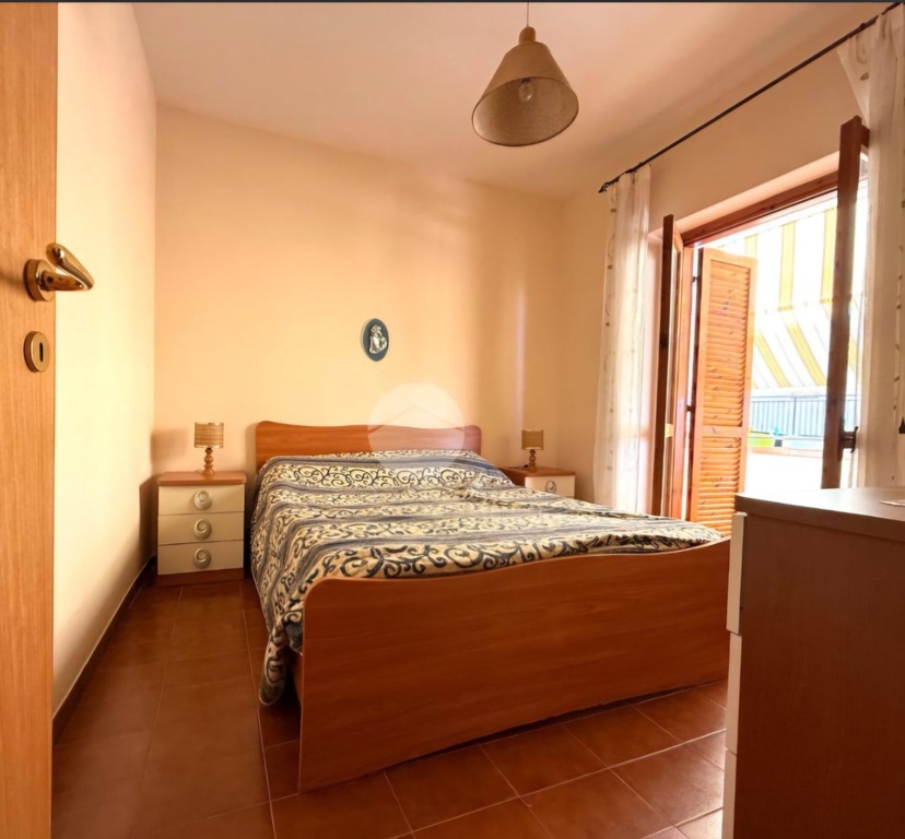 Mieszkanie z widokiem na Morze Tyreńskie- Włochy (5)