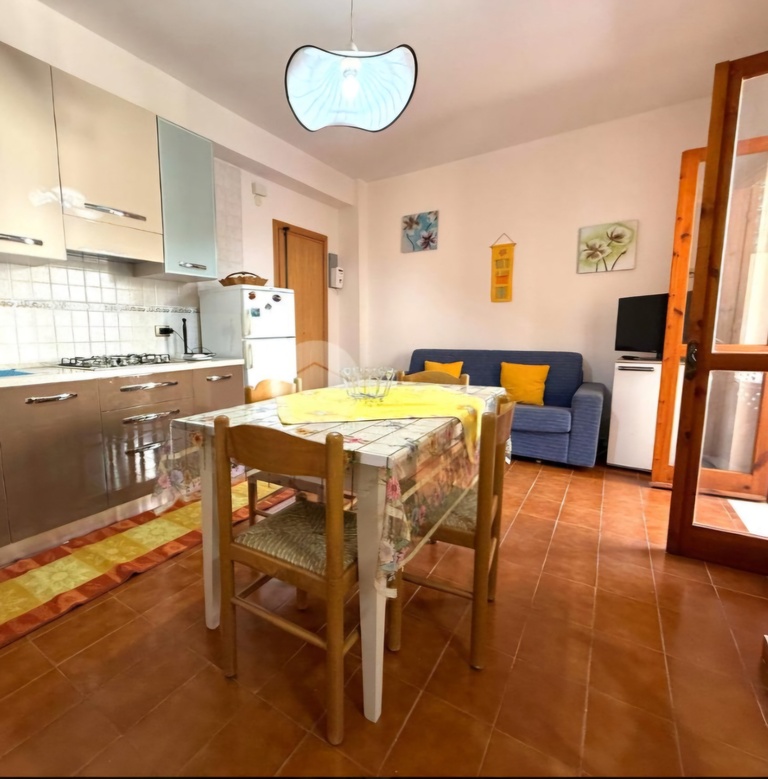 Mieszkanie z widokiem na Morze Tyreńskie- Włochy (2)