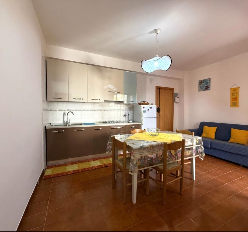 Mieszkanie z widokiem na Morze Tyreńskie- Włochy (4)