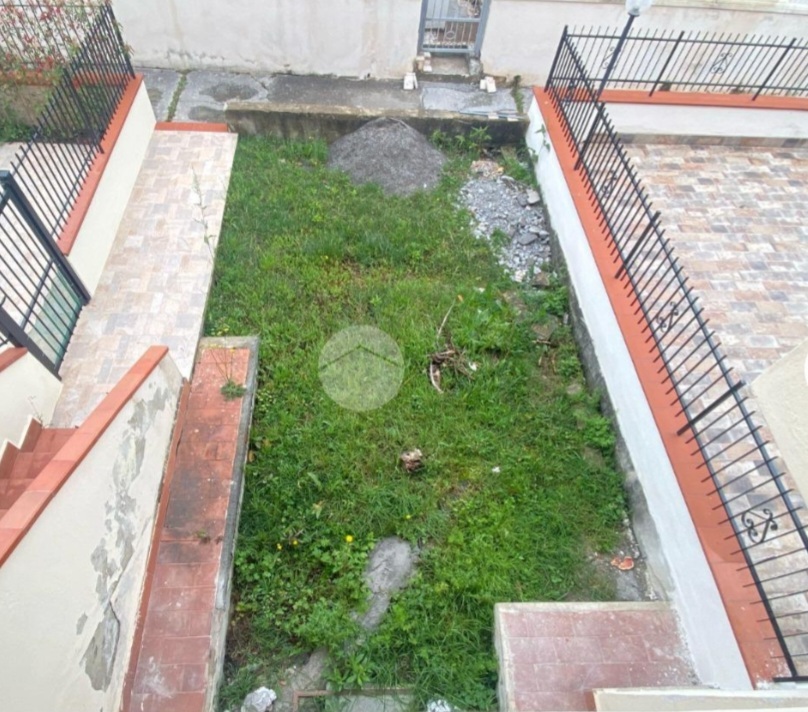 Mieszkanie z ogródkiem na Kalabria- Włochy (10)