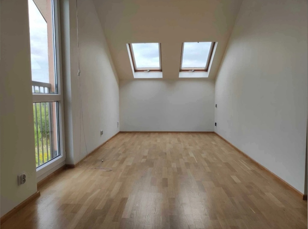 Mieszkanie z potencjałem na Mierzynie (3)