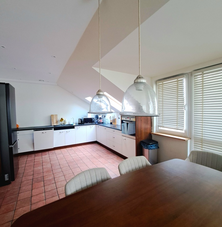 Mieszkanie z potencjałem na Mierzynie (9)