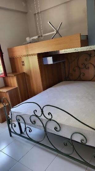 Trzypokojowe mieszkanie na osiedlu z basenem (13)