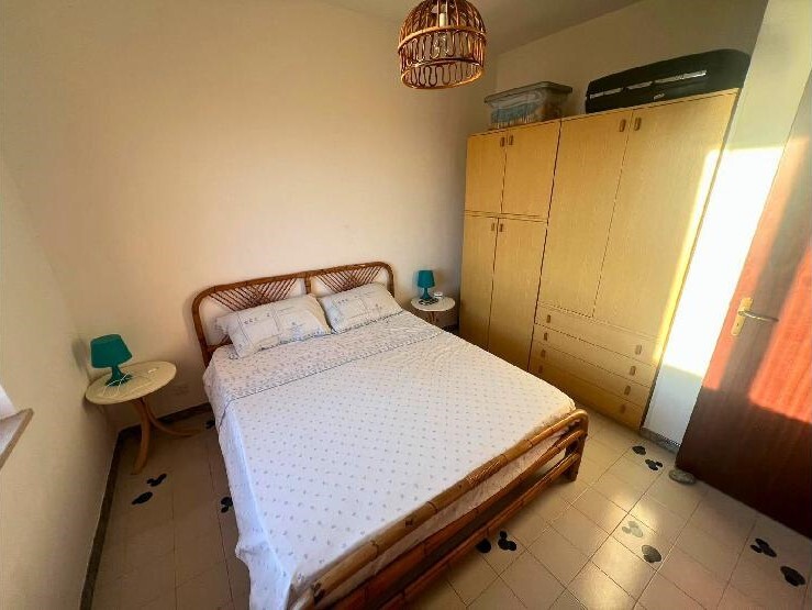 Trzypokojowe mieszkanie z widokiem na morze (12)