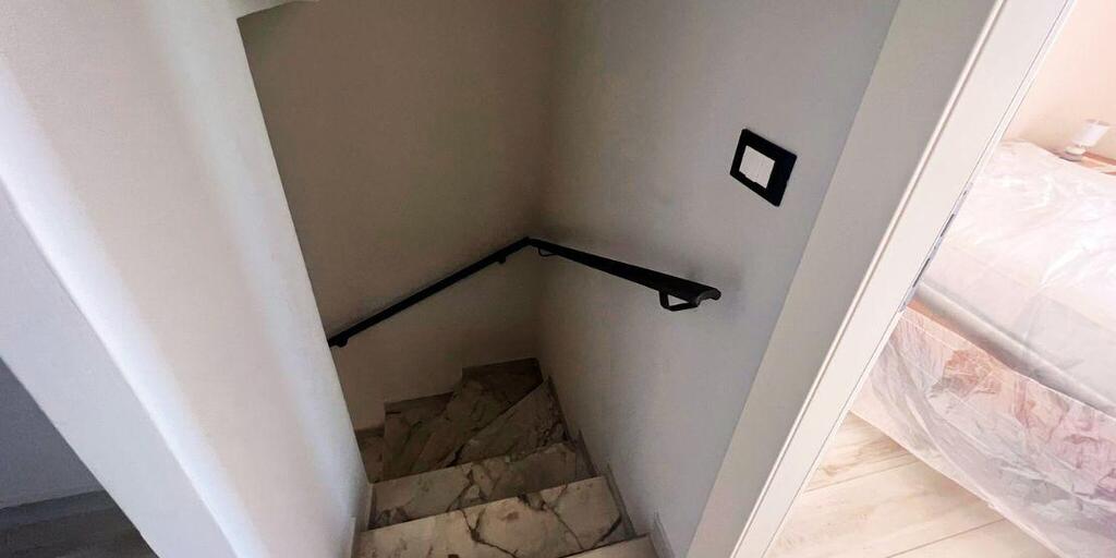 Wlochy-wyremontowany szeregowiec nad M. Tyreńskim (8)