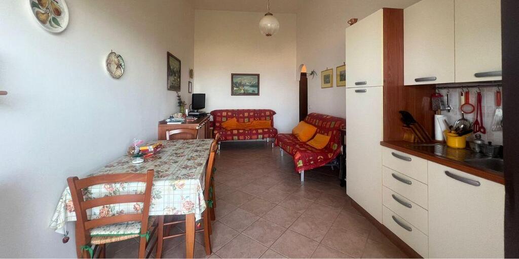 Mieszkanie z widokiem na Morze Tyreńskie (5)