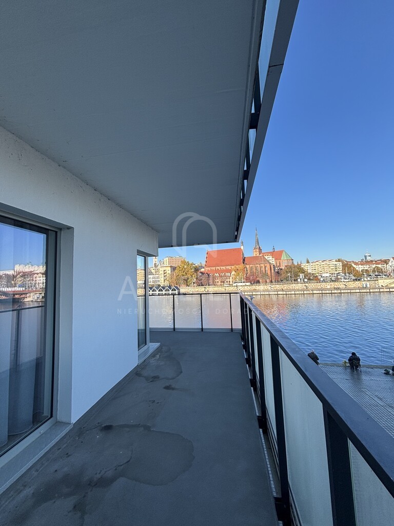 Apartament na wynajem z widokiem na Odrę (10)