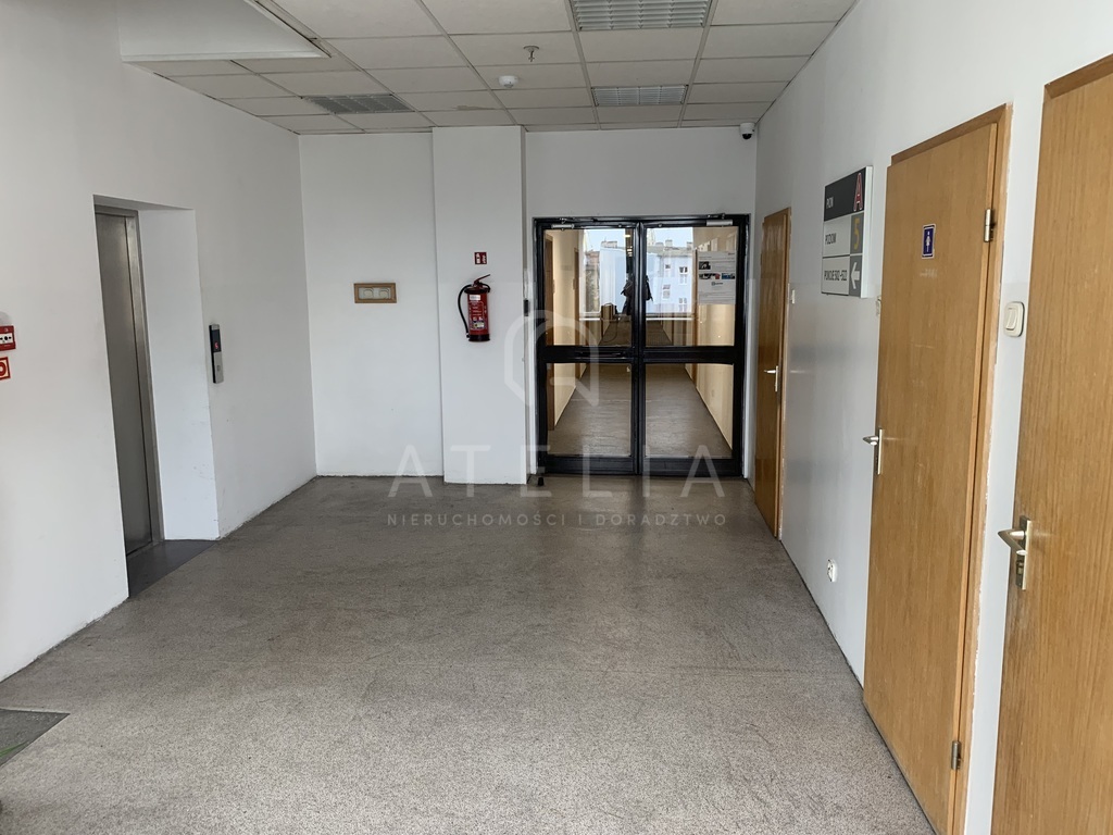Biuro i sala konferencyjna do wynajęcia (5)