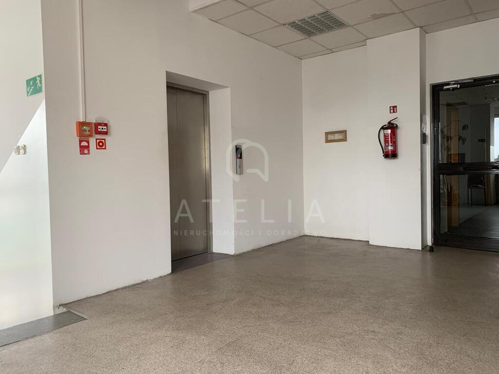 Sala konferencyjno-biurowa 47 m2 - gotowa do pracy (7)