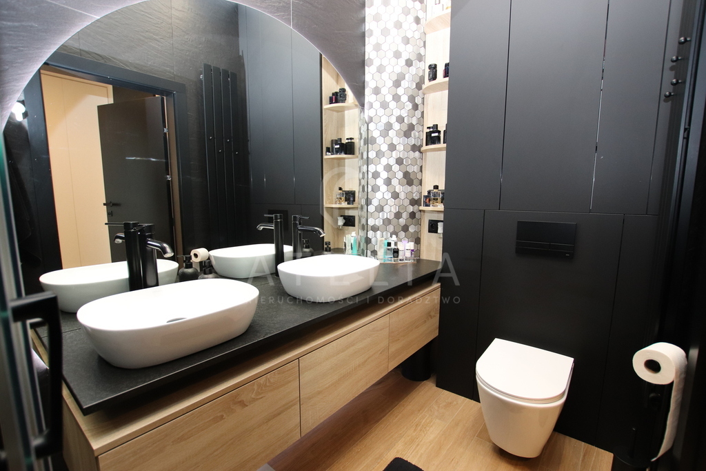 Apartament 3 pokoje z loggią w Hanza Tower (6)