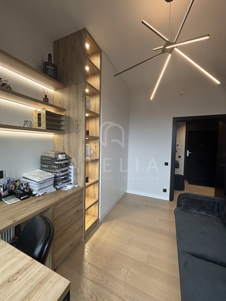 Apartament 3 pokoje z loggią w Hanza Tower (27)