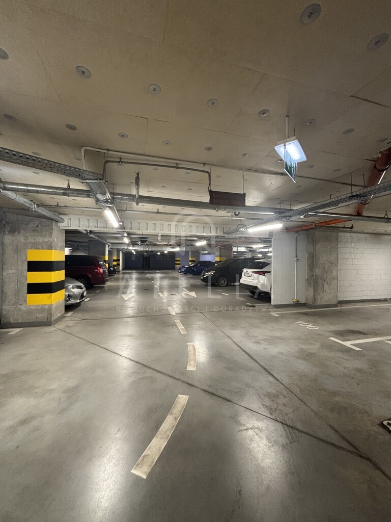 Apartament 3 pokoje z loggią w Hanza Tower (12)