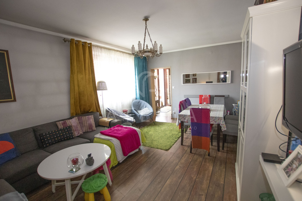 Wyjątkowa nieruchomość inwestycyjna - Plac Borek 8 (9)