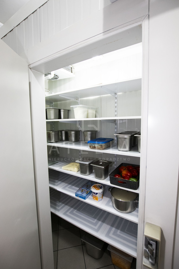 Wyjątkowa nieruchomość inwestycyjna - Plac Borek 8 (11)